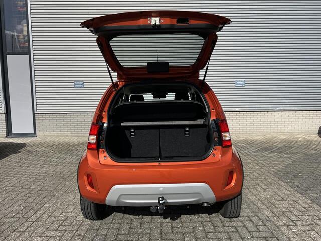 Suzuki IGNIS 1.2 Smart Hybrid Select Automaat | Trekhaak | Zeer Lage Kilometerstand | Apple Carplay & Android Auto | 16" LM Velgen | Airco