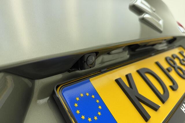 Suzuki IGNIS 1.2 Smart Hybrid Select 83pk Automaat | Camera | Airco | Stoelverwarming | Lichtmetalen Velgen | Apple Carplay - Android Auto | Dakrailing | Hoge Zit