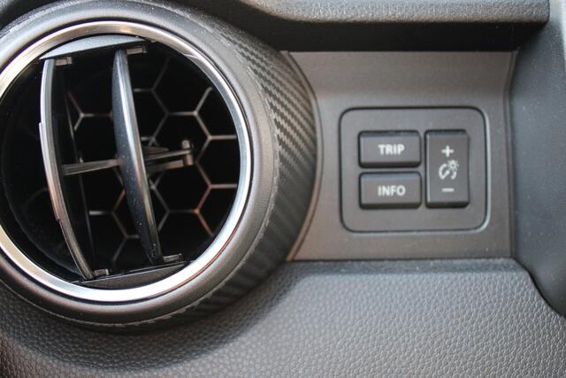 Suzuki IGNIS 1.2 Smart Hybrid Allgrip 83pk - Airco - Navi - Camera - Stoelverwarming - Rijklaar