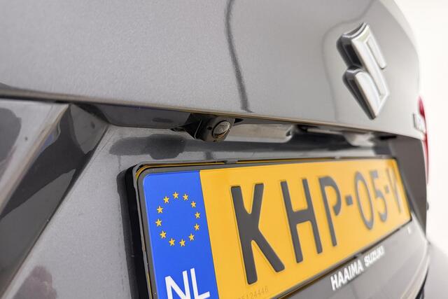 Suzuki IGNIS 1.2 Smart Hybrid Style 83pk | Automaat | Navigatie | Camera | Climate Control | Cruise Control | Lichtmetalen Velgen | Stoelverwarming