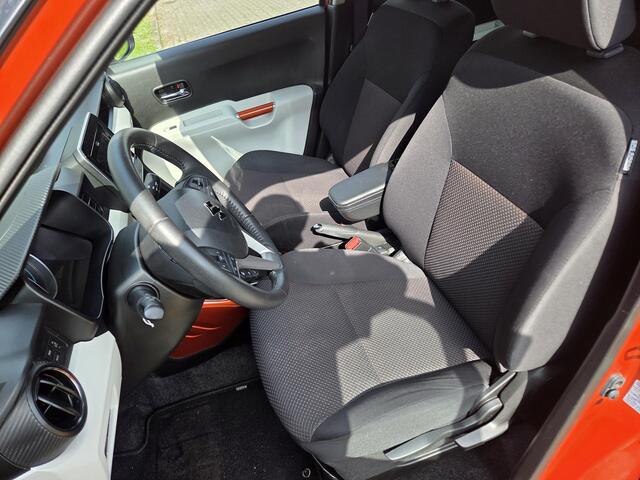 Suzuki IGNIS Stijl Smart Hybrid / Trekhaak / Stoelverwarming / Achteruitrijcamera / Navigatie / Cruise Control /