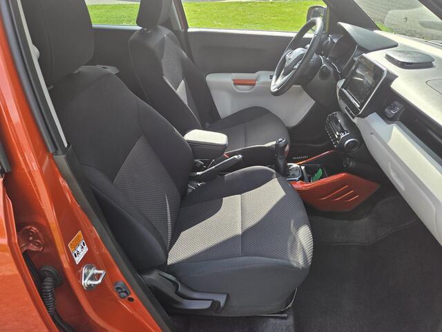 Suzuki IGNIS Stijl Smart Hybrid / Trekhaak / Stoelverwarming / Achteruitrijcamera / Navigatie / Cruise Control /