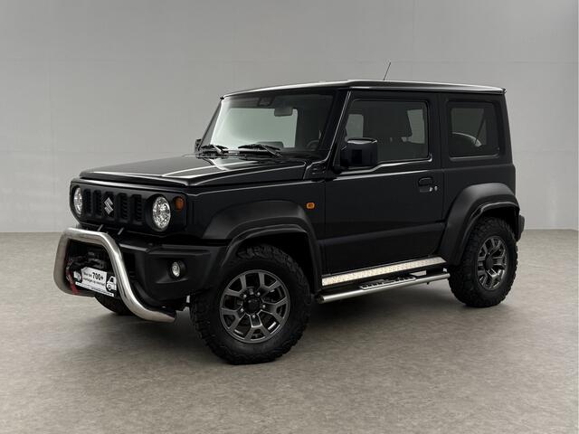 Suzuki JIMNY 1.5 Allgrip 4x4 Airco Bullbar Lier Trekhaak Camera Cruise Navi LED Sidebars 4 Persoons 15"LMV