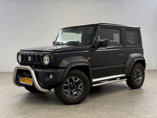 Suzuki JIMNY 1.5 Allgrip 4x4 Airco Bullbar Lier Trekhaak Camera Cruise Navi LED Sidebars 4 Persoons 15"LMV