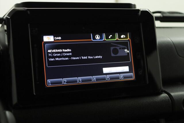 Suzuki JIMNY 1.5 Stijl | 4 persoons | Climate control | Cruise control | Navigatie | Stoelverwarming | Trekhaak |