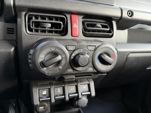 Suzuki JIMNY 1.5 Comfort AllGrip 4-zits 102PK | Stoelverwarming | Cruise Control | Airco | Afn. Trekhaak