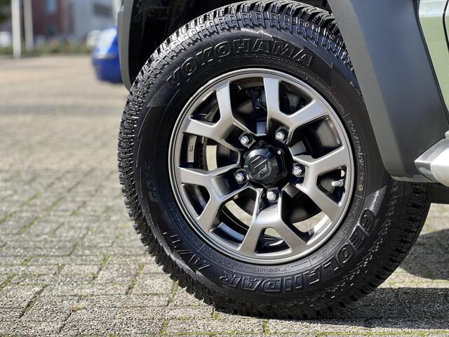 Suzuki JIMNY 1.5 Stijl Automaat | Apple Carplay & Android Auto | Climate Control | Noppenbanden | 4 Zitplaatsen