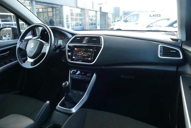 Suzuki S-Cross 1.0 Boosterjet Exclusive | AFNEEMBARE TREKHAAK |