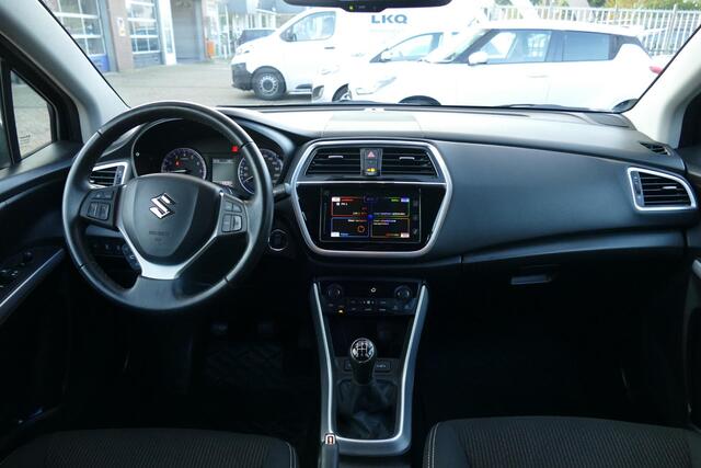 Suzuki S-Cross 1.0 Boosterjet Exclusive | AFNEEMBARE TREKHAAK |