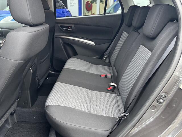 Suzuki S-Cross 1.4 Boosterjet Select Smart Hybrid Direct leverbaar uit voorraad. info: M.Safari 0492588976