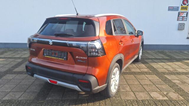 Suzuki S-Cross 1.5 Hybrid Select AUTOMAAT RIJKLAAR PRIJS