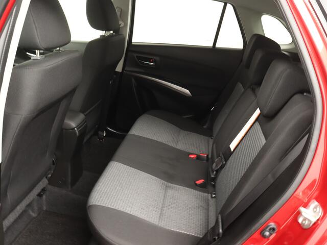 Suzuki S-Cross 1.4 Boosterjet Select Smart Hybrid | LM velgen | Dodehoek Ass. | Parkeersensoren | Camera | Stoelverwarming | Cruise Control |