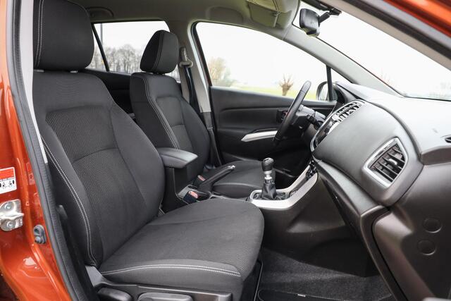 Suzuki S-Cross 1.4 Boosterjet 140 PK Exclusive ? LED ? Carplay ? Camera