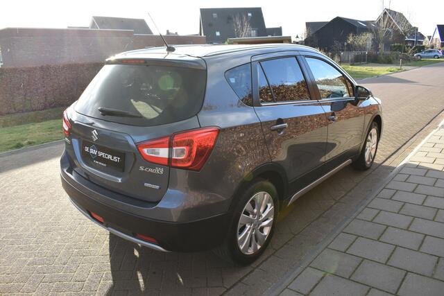 Suzuki S-Cross 1.4 Boosterjet Style Smart Hybrid Adapt. NIEUWST!