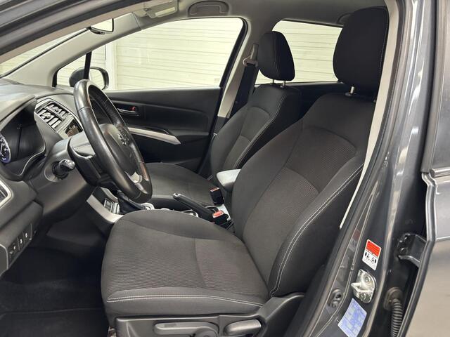 Suzuki S-Cross 1.4 Boosterjet AllGrip Stijl / Afneembare Trekhaak 1200 KG / Dealer Onderhouden / Navigatie / Stoelverwarming / Parkeersensoren voor + achter /