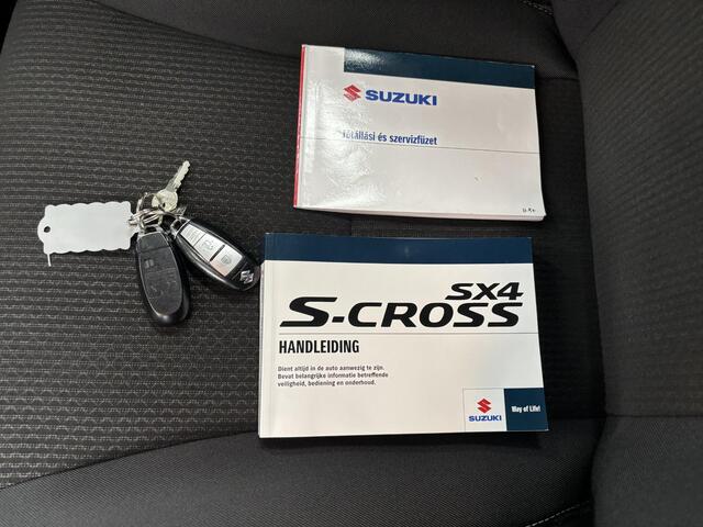 Suzuki S-Cross 1.4 Boosterjet AllGrip Stijl / Afneembare Trekhaak 1200 KG / Dealer Onderhouden / Navigatie / Stoelverwarming / Parkeersensoren voor + achter /