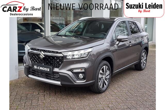 Suzuki S-Cross 1.5 FULL HYBRID STYLE Direct Beschikbaar | Met 6 JAAR GARANTIE! | Inclusief ¤ 2.250,- Voorraad Voordeel