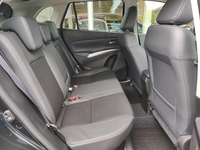Suzuki S-Cross 1.5 FULL HYBRID STYLE Direct Beschikbaar | Met 6 JAAR GARANTIE! | Inclusief ¤ 2.250,- Voorraad Voordeel