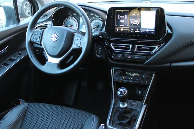 Suzuki S-Cross 1.4 Boosterjet Style + Schuif -/ Kanteldak SmartHybrid