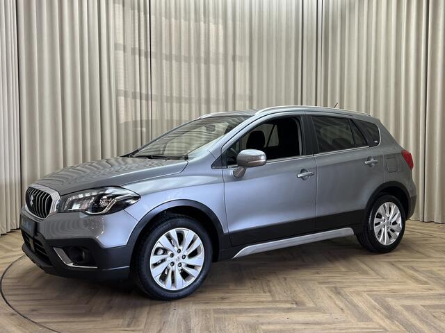 Suzuki S-Cross 1.0 BoosterJet *Afn. Trekhaak* Navi/Android Auto, Camera, Keyless, Stoelverwarming, Xenon, Privacy Glass, 17" LMV
