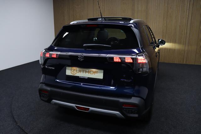 Suzuki S-Cross 1.5 Hybrid Automaat Style | ¤ 3.100,- Demo voordeel! | Panoramadak | 360 Camera | Parkeerhulp | Leder | Navigatie | Dodehoekdetectie