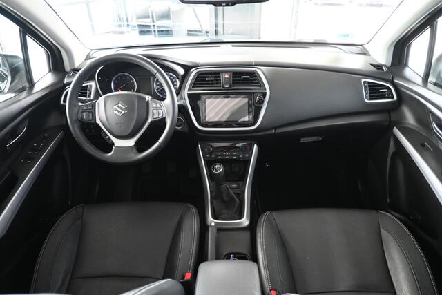 Suzuki S-Cross 1.0 Boosterjet Stijl Clima Navigatie Panoramadak Rijklaarprijs Inruil Mogelijk!