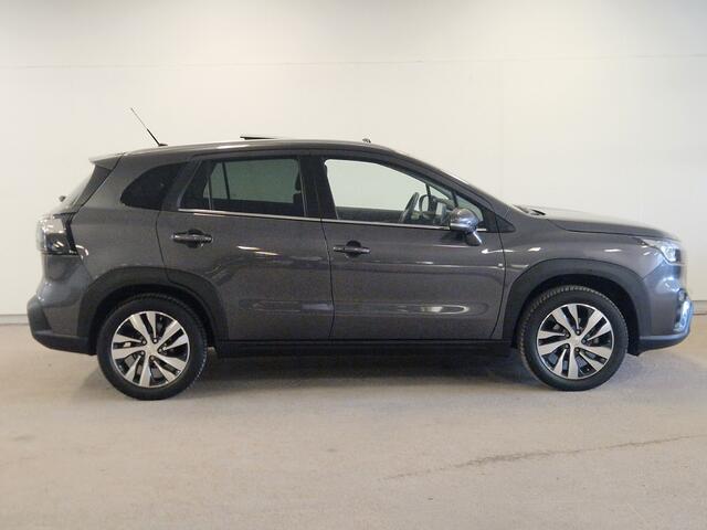 Suzuki S-Cross 1.4 Boosterjet Style Smart Hybrid 360 graden camera, parkeersensoren voor en achter & panoramische schuif/kantel dak!