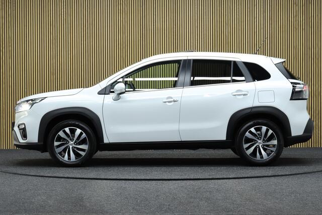 Suzuki S-Cross 1.4 Boosterjet Style Smart Hybrid | Adaptive-cruise | 1.500 KG Trekkracht | Panoramadak | Apple Carplay & Android Auto | 360 Graden Camera | Navigatie | Keyless