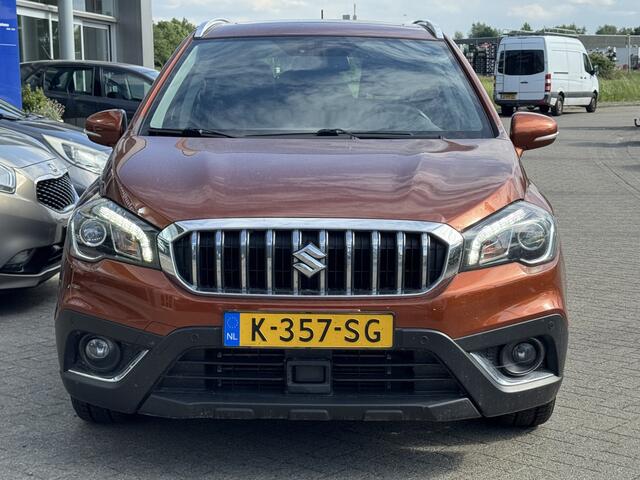 Suzuki S-Cross 1.4 Boosterjet High Executive ZEER LUXE UITVOERING Adaptive Cruise c. | Trekhaak | Navigatie | Leder | Stoelverwarming | Panoramadak | Camera | Keyless Sart Entry Info;F.Bogaars 0492588956|