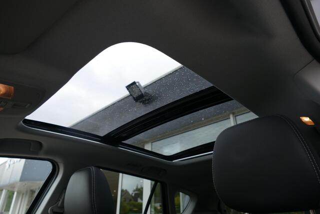 Suzuki S-Cross 1.4 Boosterjet Style Smart Hybrid