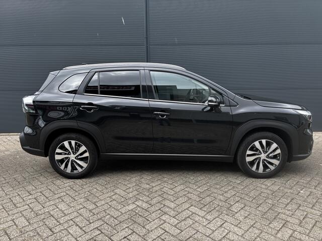 Suzuki S-Cross 1.5 Full Hybrid Style | Automaat | Panoramisch Schuifkantel Dak
