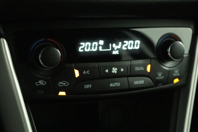 Suzuki S-Cross 1.4 Boosterjet Select | Climate control | Cruise control | Camera | Apple carplay, Android auto | Stoelverwarming | Lichtmetalen velgen | Keyless entry & Start |