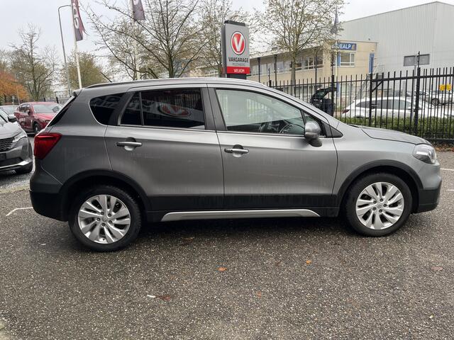 Suzuki S-Cross 1.0 Boosterjet Select // LED // KEYLESS // CAMERA+SENSOREN // CRUISE // NAVI+CARPLAY // STOELVERWARMING //