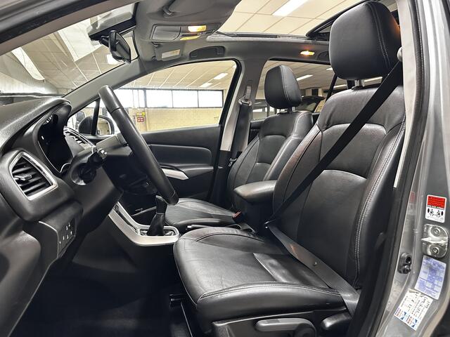 Suzuki S-Cross 1.0 Boosterjet High Executive/ Trekhaak/ Panorama-Dak/ Camera/ Apple + Android/ Leder/ Adaptive Cruise/ LED Koplampen/ Keyless/ Extra getint glas/ PDC V+A/ Navi/ Stoelverw./ Bluetooth/ Multi. LEDER. Stuur.