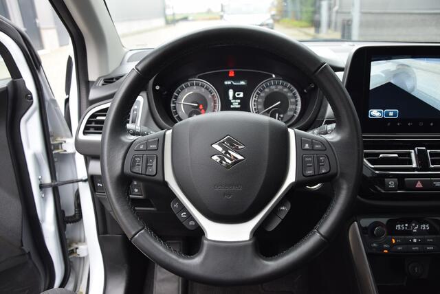 Suzuki S-Cross 1.4 Boosterjet Style Smart Hybrid | elektrisch glazen panorama-dak | electronic climate controle | lederen bekleding |