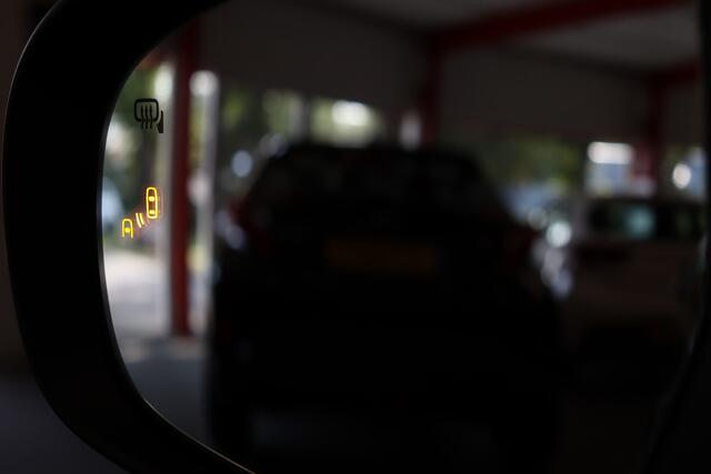 Suzuki S-Cross 1.4 Boosterjet Select Smart Hybrid | Facelift | Adaptive-cruise | 1.500KG Trekkracht | Apple Carplay & Android Auto | Navigatie | Camera | Clima | Full Led | Dodehoekdetectie