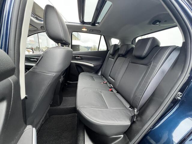 Suzuki S-Cross 1.4 Boosterjet Style Smart Hybrid | Panoramadak | navigatie | Achteruitrijcamera
