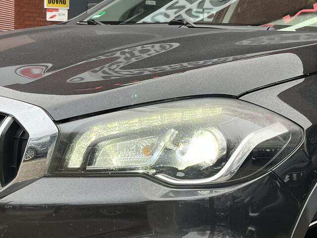 Suzuki S-Cross 1.0 Boosterjet Rhino // CAMERA // CLIMA // CRUISE // NAVI // TREKHAAK // APPLE CARPLAY - ANDROID AUTO // STOELVERWARMING //