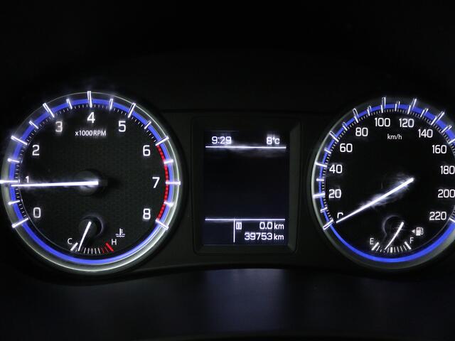 Suzuki S-Cross 1.0 Boosterjet Select | Apple Carplay / Android Auto (Navigatie) | Keyless Entry | Achteruitrijcamera | Stoelverwarming | Parkeersensoren rondom | Climate Control |