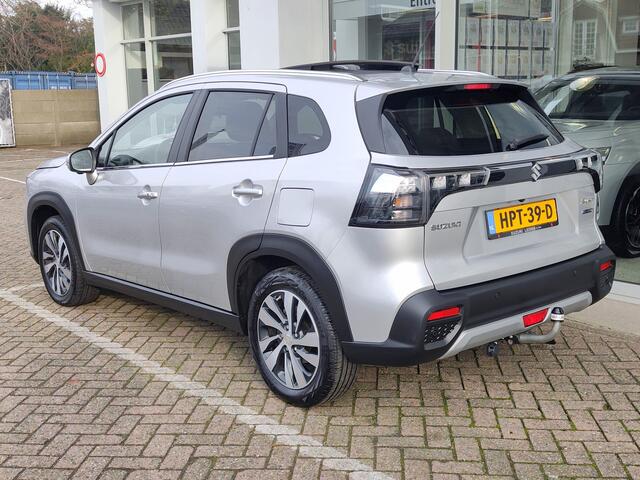 Suzuki S-Cross 1.5 HYBRID STYLE AUTOMAAT Open dak | Trekhaak | 360 Camera | Dodehoeksensoren
