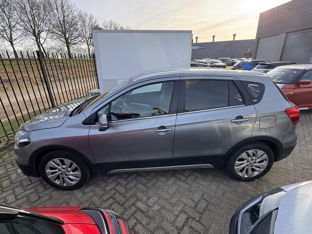 Suzuki S-Cross 1.4 Boosterjet AllGrip Stijl AUTOMAAT | INFO 0492588956 | TREKHAAK | Camera | 4WD | DEALER ONDERHOUDEN NIEUWSTAAT
