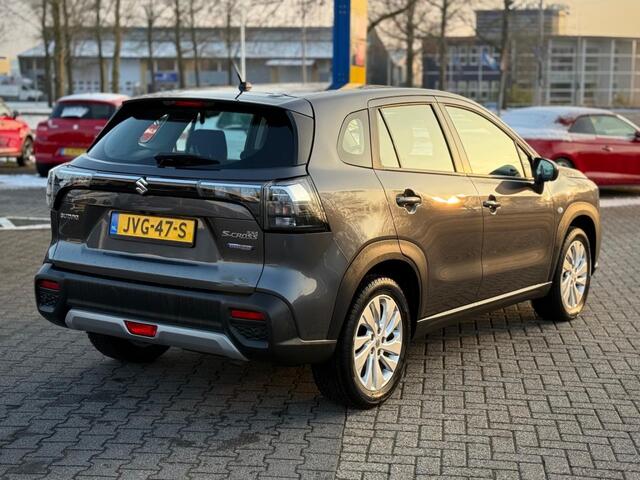 Suzuki S-Cross 1.4 COMFORT SMART HYBRID CAMERA LM