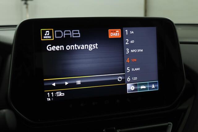 Suzuki S-Cross 1.5 Hybrid Style | Adaptive Cruise Control | Achteruitrijcamera | Stoelverwarming | Apple Carplay | Android Auto |