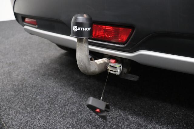 Suzuki S-Cross 1.4 Boosterjet AllGrip Style Smart Hybrid | Elek. Glazen Panoramadak | Adaptive-cruise | Afneembare Trekhaak | Leder | Camera | Clima | Parkeerhulp | Apple Carplay & Android Auto | Navigatie | Keyless | Stoelverwarming