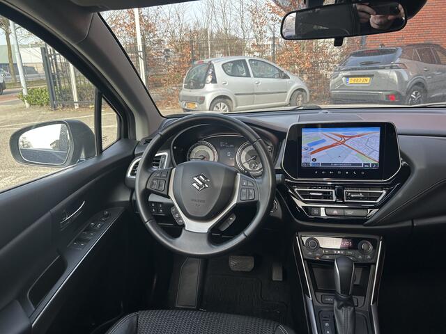 Suzuki S-Cross 1.4 Boosterjet Style Smart Hybrid // FULL LED // PANO/SCHUIFKANTELDAK // NAVI + CARPLAY // ADAPTIVE CRUISE // KEYLESS // 360 CAMERA // PDC V+A