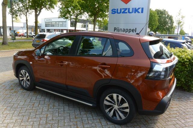 Suzuki S-Cross 1.4 Turbo Boosterjet met Treeplankset verlicht / Trekhaak / Navigatie