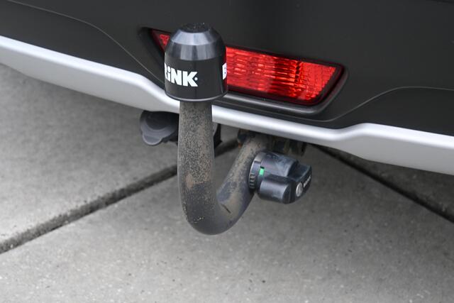 Suzuki S-Cross 1.4 Boosterjet Select Smart Hybrid | TREKHAAK | CAMERA | APPLECARPLAY/ANDROIDAUTO | STOELVERWARMING | CRUISE CONTROL | CLIMATE CONTROL | PDC | LMV