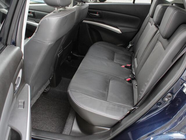 Suzuki S-Cross 1.4 Boosterjet Style Smart Hybrid | Navi | Cruise | Schuifdak | Camera | Lm-Velgen | Trekhaak
