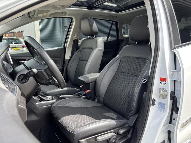 Suzuki S-Cross 1.5 Hybrid Style Panoramadak + Trekhaak Afneembaar!