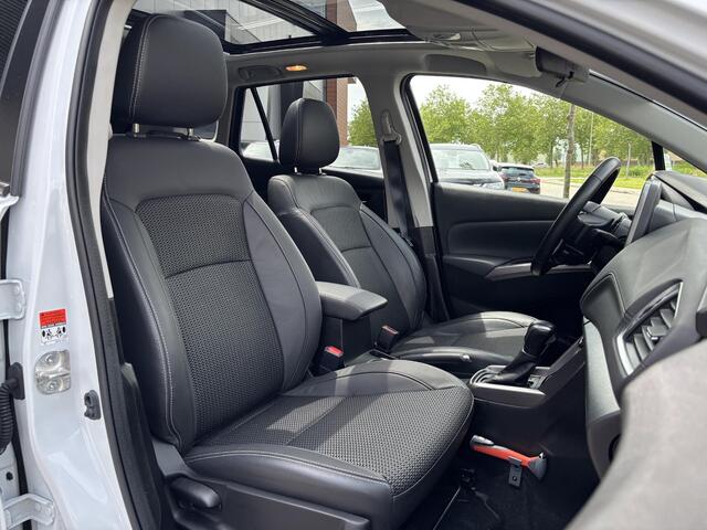 Suzuki S-Cross 1.5 Hybrid Style Panoramadak + Trekhaak Afneembaar!